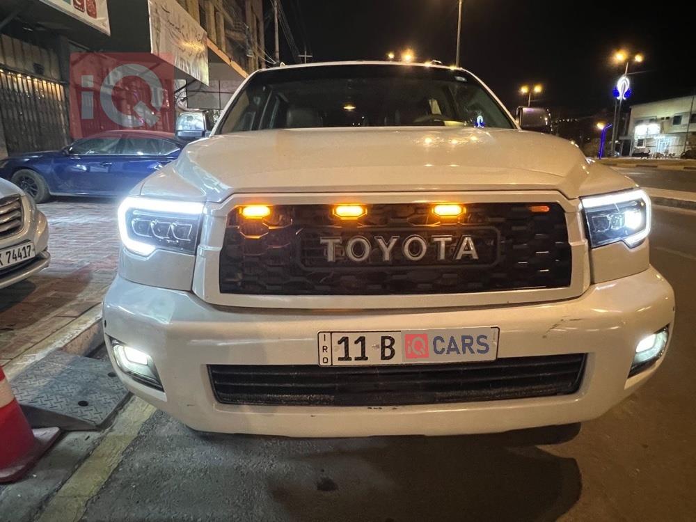 Toyota Sequoia